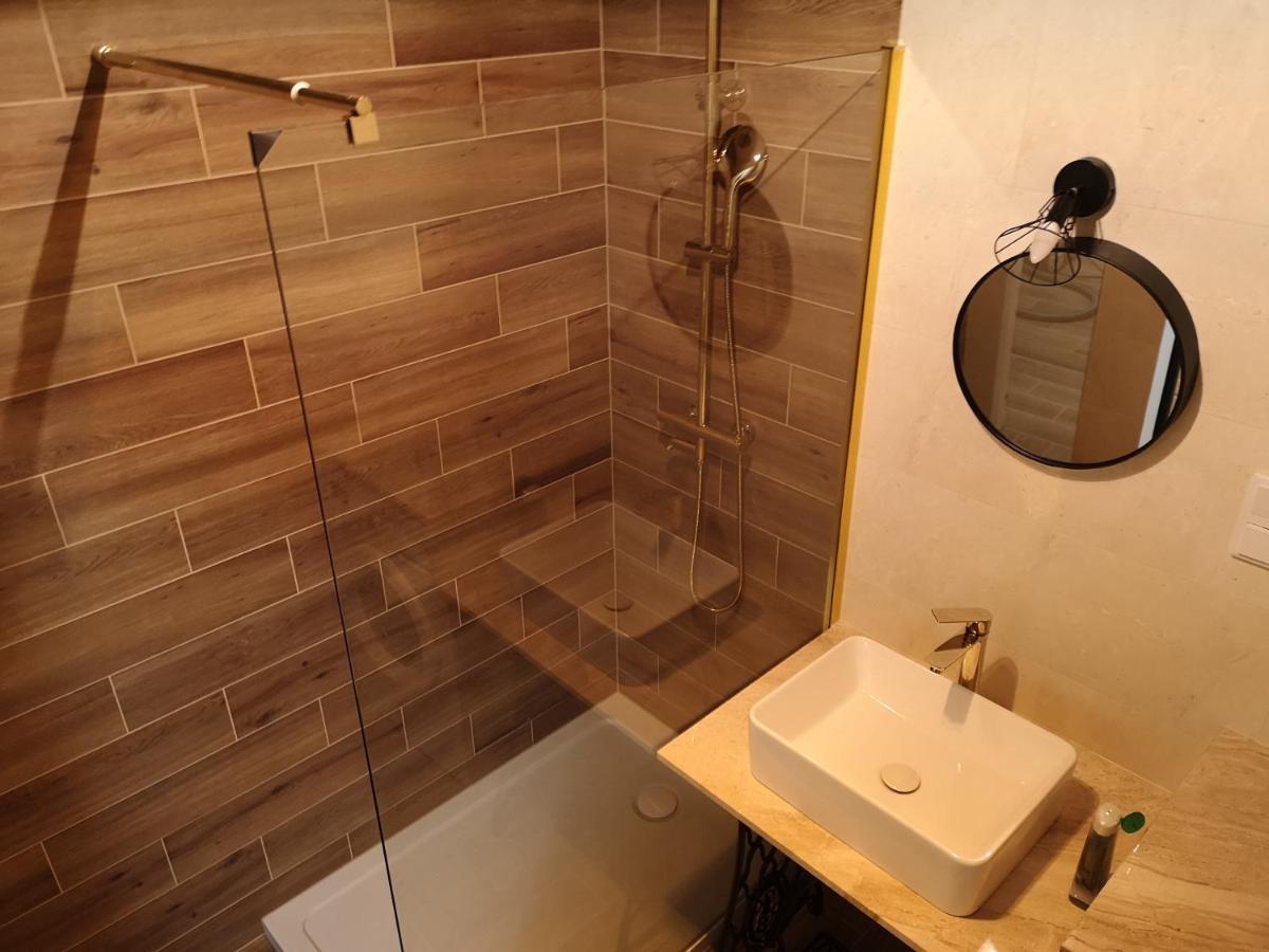 Apilois Apartament Danzica Esterno foto